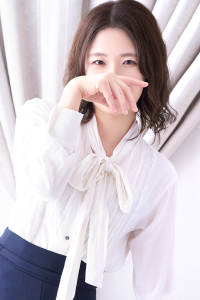 与詩乃／よしの