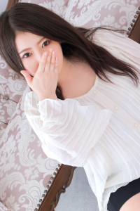 やすは